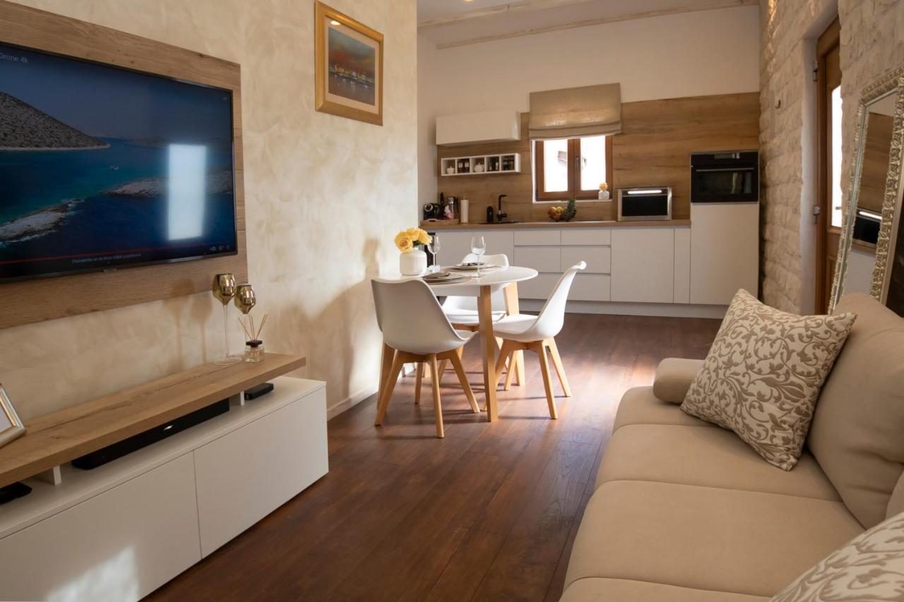Luxury Apartment Vista Del Mare Sibenik Exterior photo